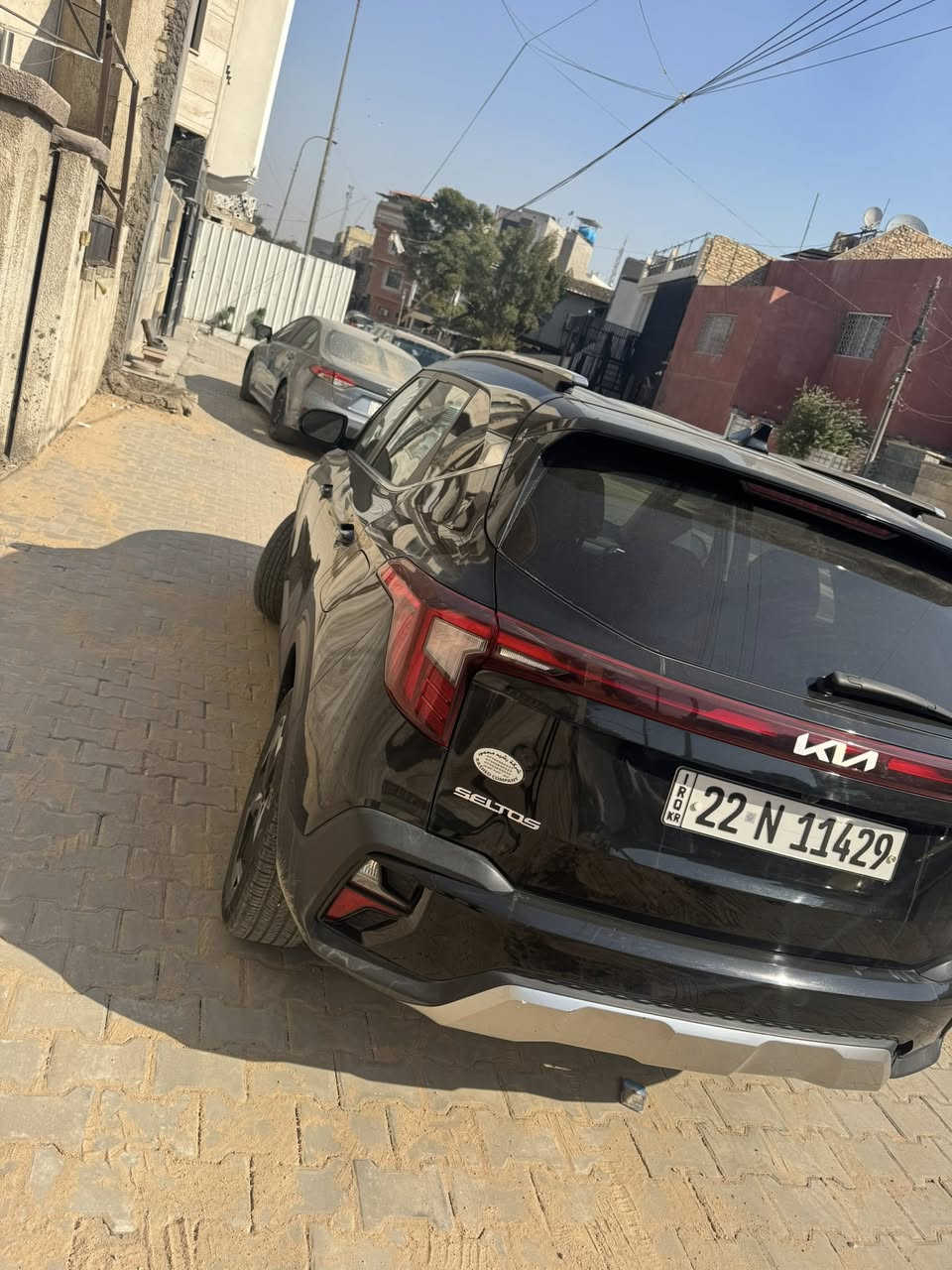 ماشيه ١١ فول موصفات
2024
فتحه رادرات
كشنات كهرباء 
توقف ذاتي 
جلد هيترات كشنات تدفئه
اعلى شي مواصفات 
حادثهة بسيط باب خلفيه وشويه من جاملغ
بدون ايرباك كلشي مابيهة نقص 
مكانهة الاعظميه 
السعر ١٧٢ وبيهة مجال 
الرقم ***********
