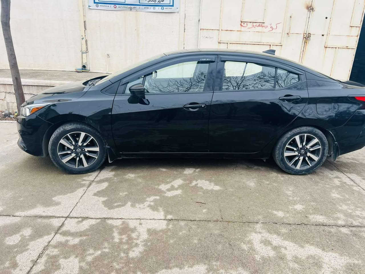 نيسان ڤيرسا أمريكى موديل2021 مواصفات sv.  بشت و بيش كةبس 70 مائل روشتوة به ناو خومانه   رةقةم شانسي دانرايه   دوو بارجه بوياغ لةكه ل  سئ به له بوياغ لةسه ر شوخت   
واتس اب *********** أربيل, العراق
