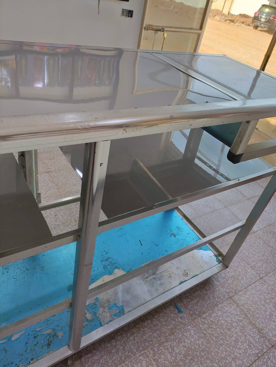 جام خانه للبيع نضيفه 
سعر ١٥٠ وبيها مجال 
مكان قضاء الهلال 
*********** 
وتساب أو اتصال
