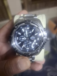 ساعات • أصلي • للبيع