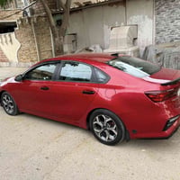 فورتي 2021سياره حادثها بنيد مصلح نفسه بدون دوخل وبيها بارد بصفحه اليسر...