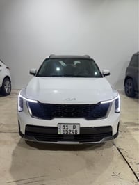 للبيع فقط كيا سورنتو 📌📌  2024رقم بغداد انكليزي 📌📌  عداد المسافه:13000k...