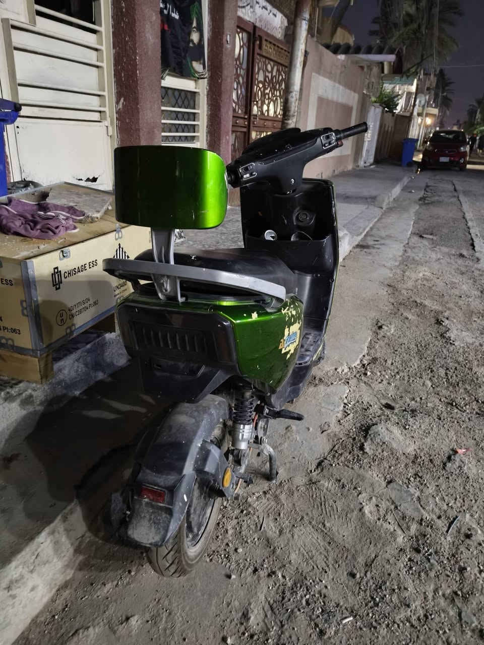 دراجه مستعمله موديل ٢٠٢٥ نضيفه لون مميز ست بطاريات مستبدله حديثا بشهر ال3  ستاند رجل للراكب الخلفي سرعه ٩٩ ونضيفه كلش نضام بارك الدراجه حلوة بس خسلتهه بالفاره وبيهه شويه لون جارد مثل ما موضح شويه السعر ٤٢٥ للاستفسار ***********
