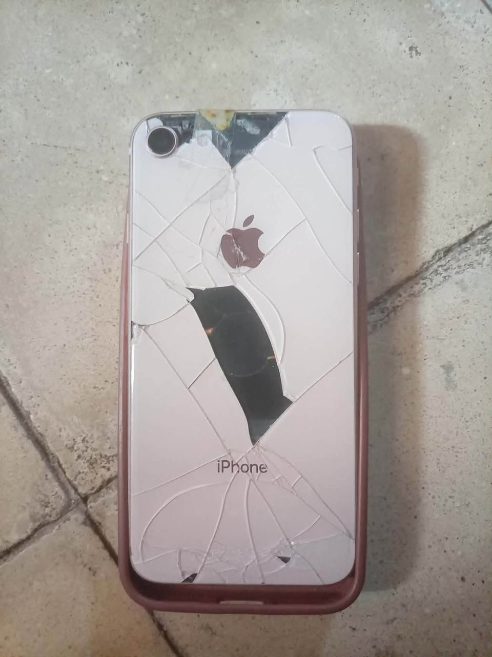 ايفون 8 عادي كلو بلادي ما مبدل بي اي شي الجامه مفطره والضهر مكسور مثل ما موضح بل صوره ذاكره 64بطاريه 83 كلو شغال شريحه فيس ايدي شاشه اصليه شرط ما مبدله سعر 65وبي مجال للطيبين


**إذا كنت صاحب هذا الإعلان وتريد حذفه لأي سبب، رجاءا أرسل رسالة إلى الدعم الفني**