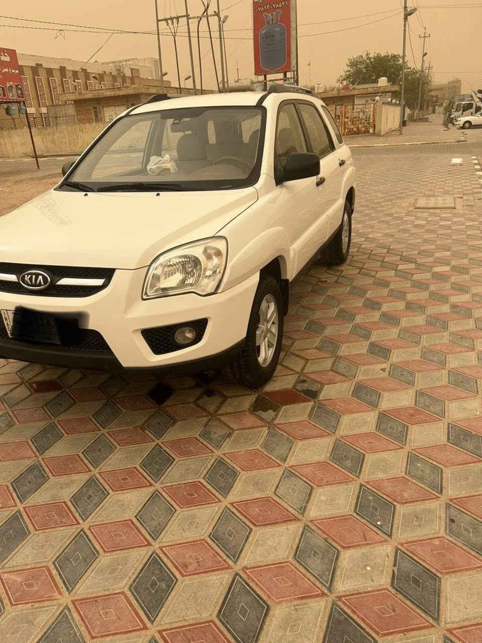 سبورتج 2009
مكفوله من الصبغ والحالوب والبارد
بسمي سنويه غير منتهيه بغداد
خمسة ويل كب محرك 2000 بلاديه مال جناي 
السعر 125 مكاني نجف ***********
