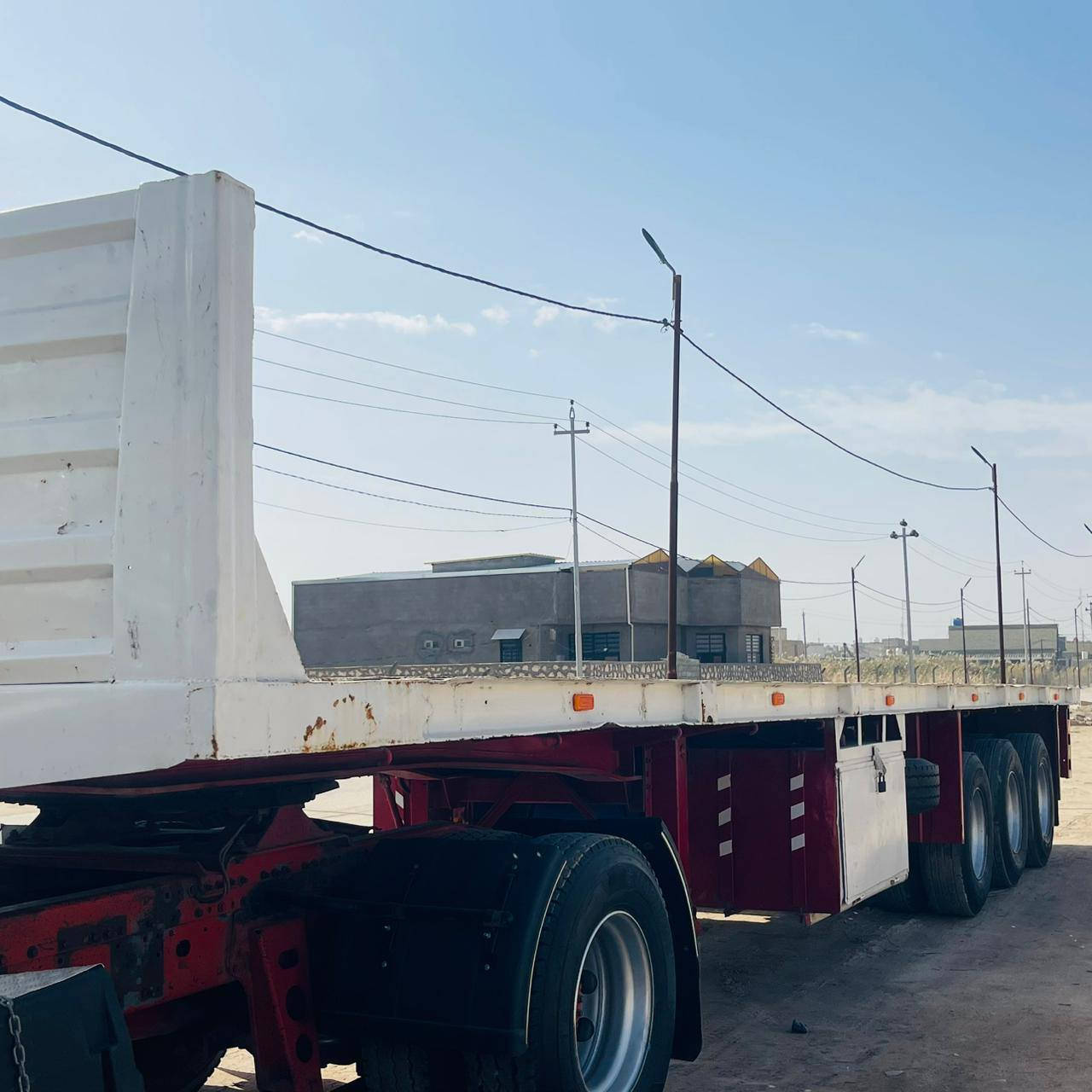 السلام عليكم عربانه للبيع نوع عربانه عمل حدادي جاهزه العربانه للعمل تخم تاير جديد ثلاجه ومطبخ جدد سعر 65 رقم الهاتف ***********
