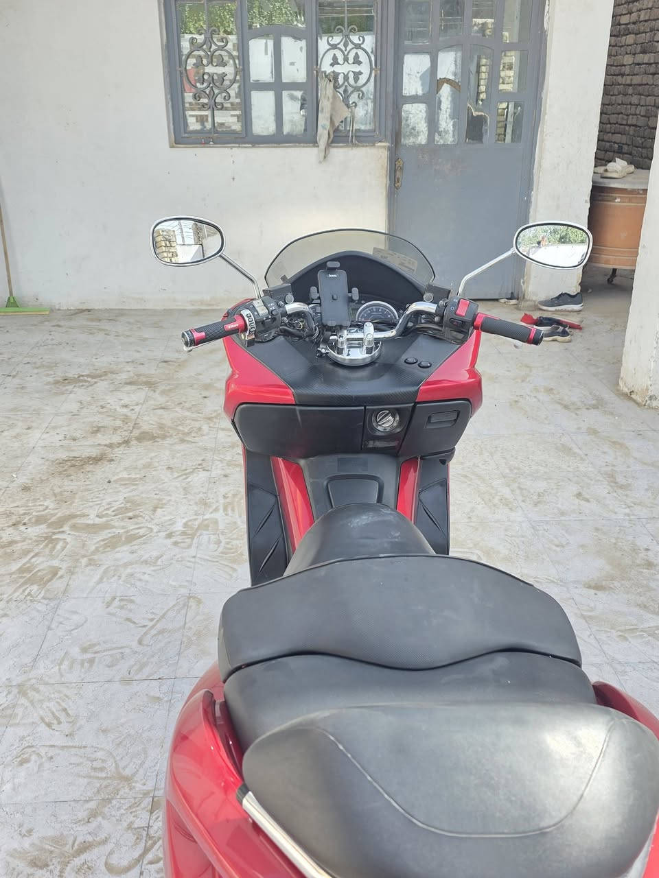فورزه 010 S7 اربع تحويلات نضافه فول حساسات گير محرك مكفول بيها شخطات بل كفر قليله ماشيه 48الف السعر 17 وبيها مجال مكاني الديوانيه *********** للاستفسار
