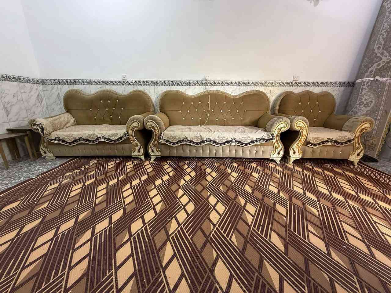 تخم ١٠ نفر
السعر ٣٠٠ الف
