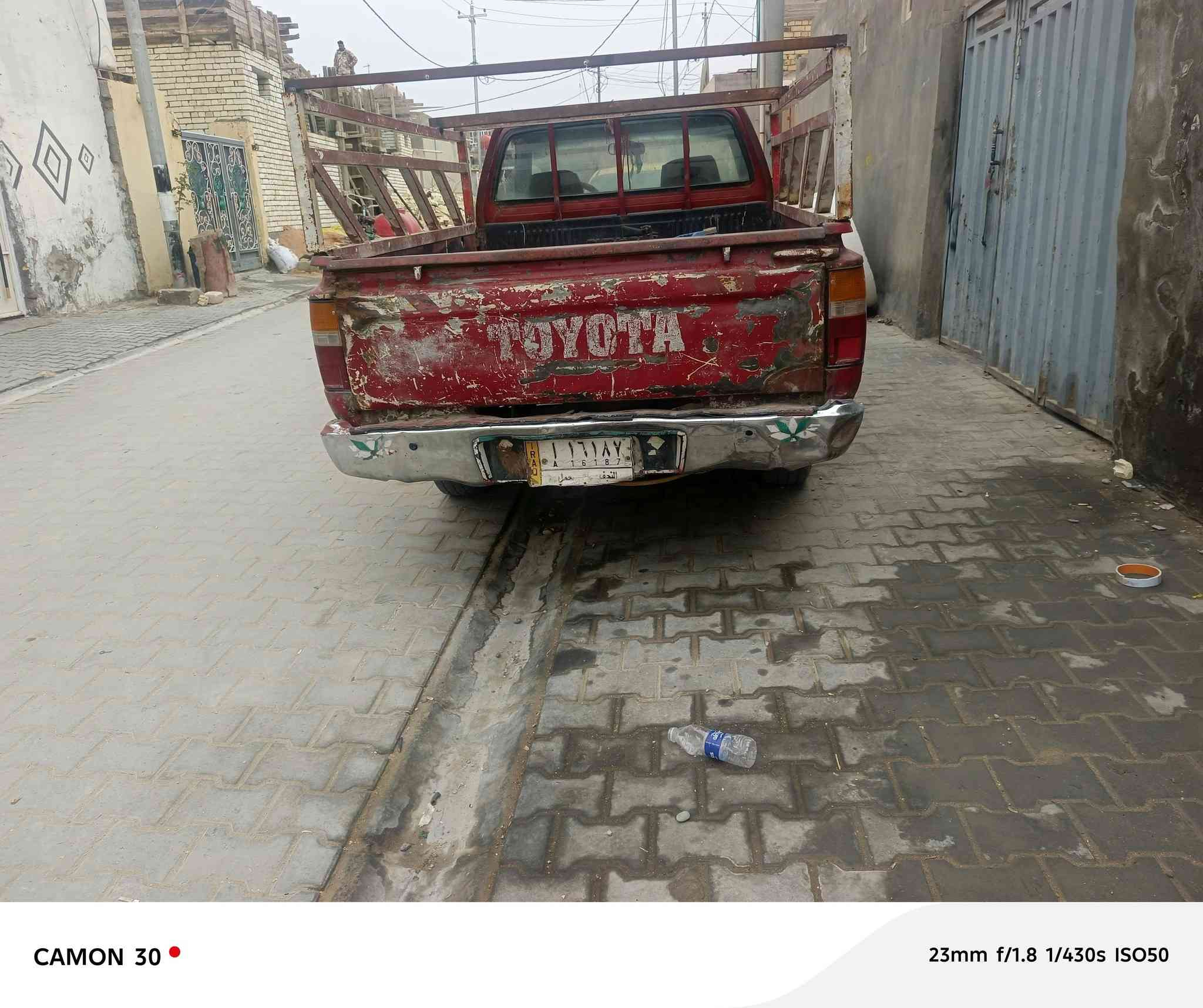 السلام عليكم سياره بيكم للبيع مديل 94 مكينه جديده صار سبوع من شادها وگير اوتماتيك وتخم تاير  حداديه جديده  السياره عوزها بس صبغه سنويه لل 2029 مكاني النجف السعر 45 وبيها مجال ***********
