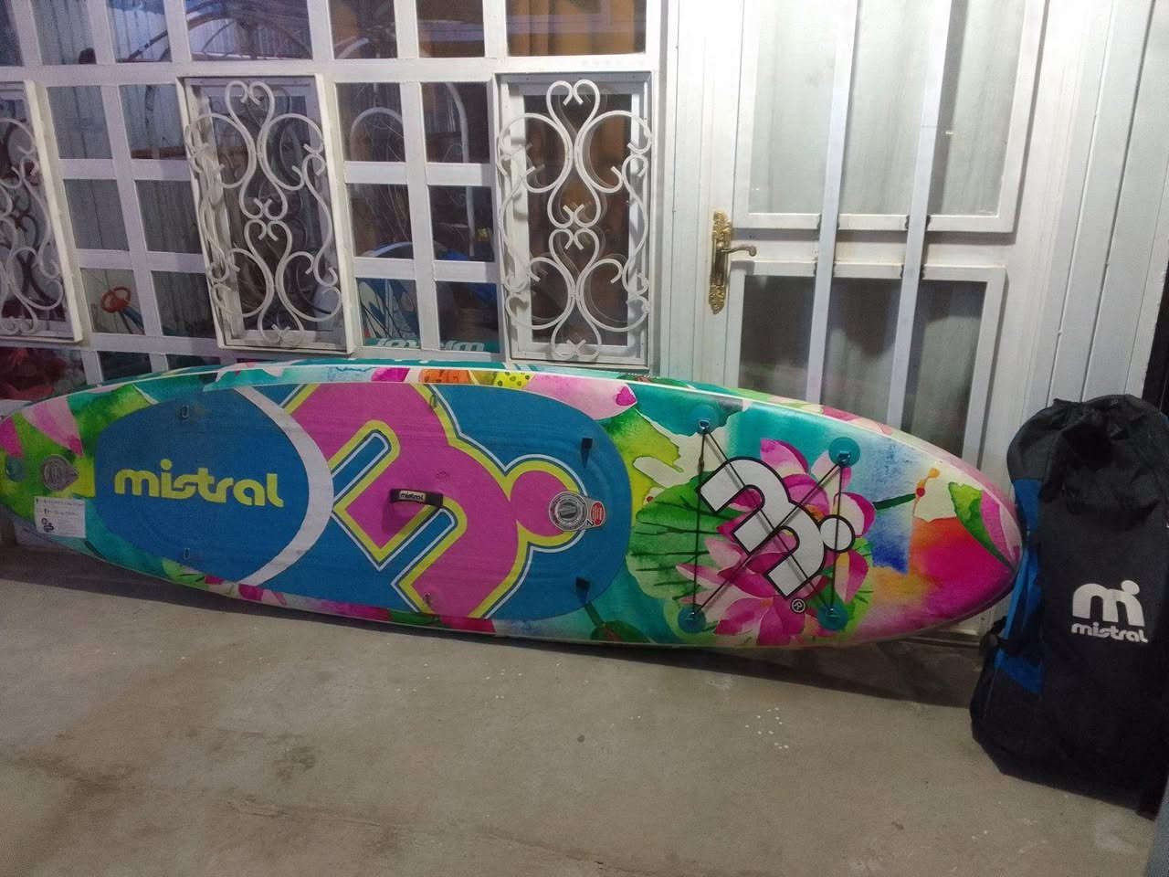 قوارب ھوائية عدد اثنان مع الحقائب والمنفاخ وكافة الملحقات 
*********** بغداد, العراق
