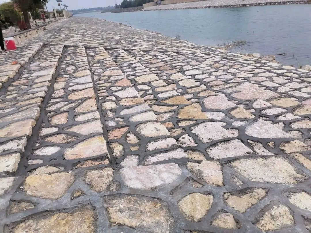السلام عليكم بناء حجر حجر كرستة الاستفسار الاتصال ***********
