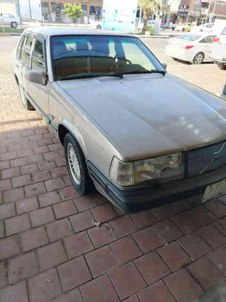 السلام عليكم فالفو 940 للبيع
***********
