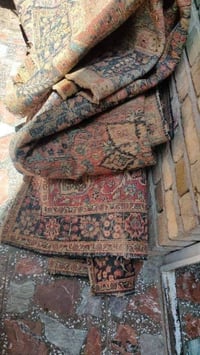 الي عنده زوالي قديمه مال الاول اني اشتري ساعات قديمه عملات قديمه شيش ق...