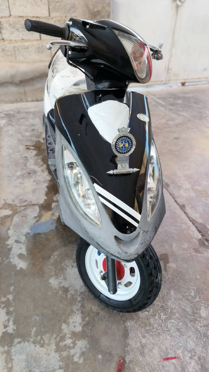 سلام عليكم كامكو للبيع
موديل ١٣ 
مكان رفاعي
سعر ٧٢٥ 
***********
