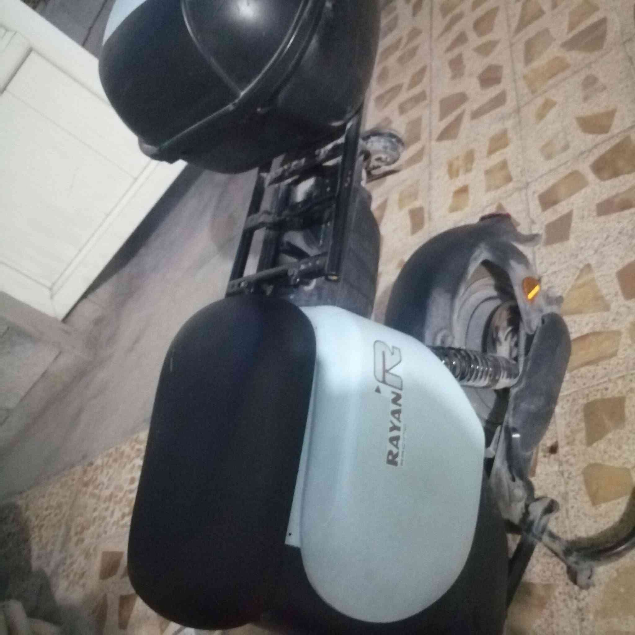 ماطور شحن ريان نضيف شغال كامل بطاريات نضاف


**إذا كنت صاحب هذا الإعلان وتريد حذفه لأي سبب، رجاءا أرسل رسالة إلى الدعم الفني**
