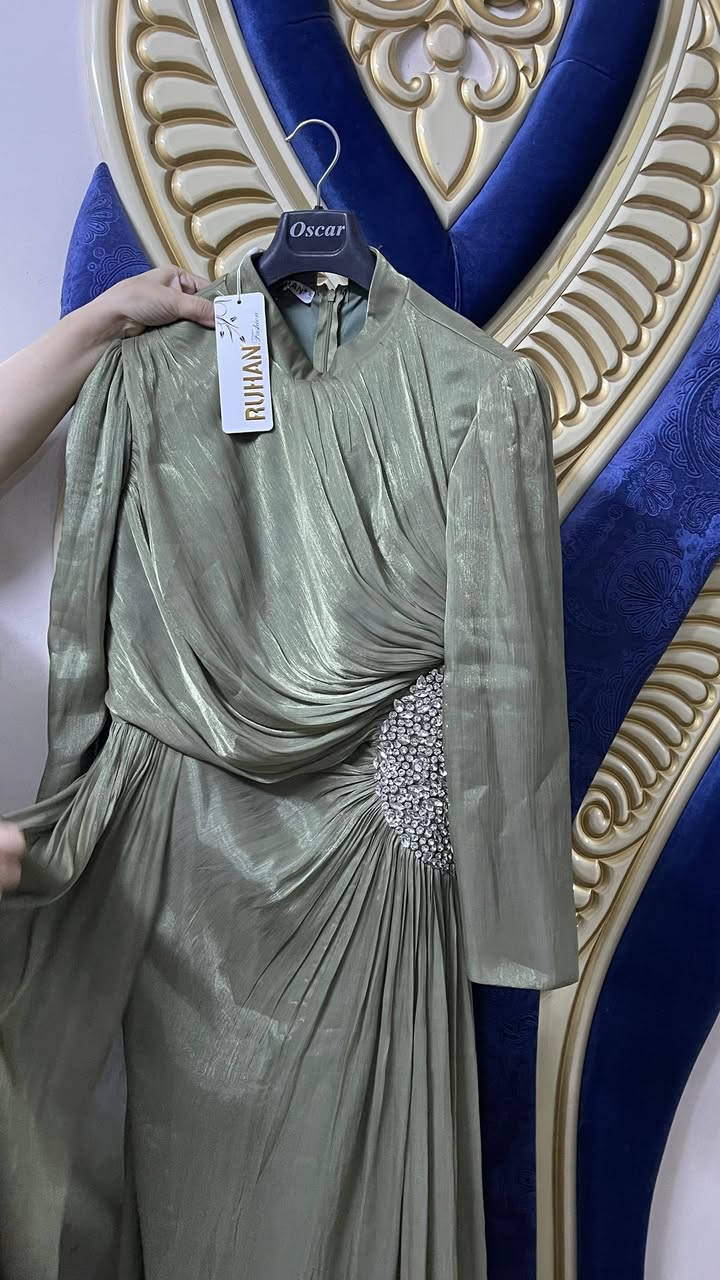 فستان جديد بالعلامة بس صار ضرف اخذته ب٨٩ وابيعه اقل يلبس وزن ٨٠ او ٨٥


**إذا كنت صاحب هذا الإعلان وتريد حذفه لأي سبب، رجاءا أرسل رسالة إلى الدعم الفني**