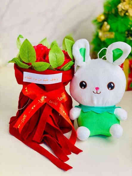 🎁 هديّة شتوية تدخل القلب بدون إذن.
🧣 دفا الوشاح ورقّة الورد… هدية تشتي وتقول: "أنا دفاك بهذا الشتاء" ❤️🔥

للحجز والاستفسار مراسله واتساب *********** المحاويل
