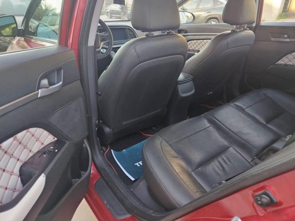 سلام عليكم النتره امريكي 17 لمتدد فول موصفات مقاعد تدفئ كشنات فتحه بصمه حادثه بسيط طعجه بلبنيد وقطعتين كلير  رايده 125 وبيها مجال رقم سنويه وهزم جديد رقم انكليزي مكاني بغداد الاعظميه *********** وانساب متواجد
