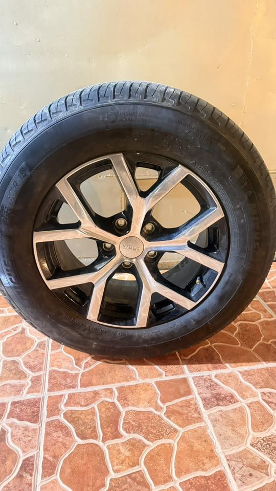 متوفر غراض جيب 24 5 راكب     ***********
