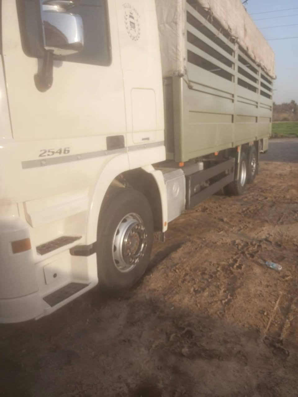 السلام عليكم للبيع 2011 ريتايدر هورنات كاسحه مكان الصويره للاستفسار *********** // ***********
