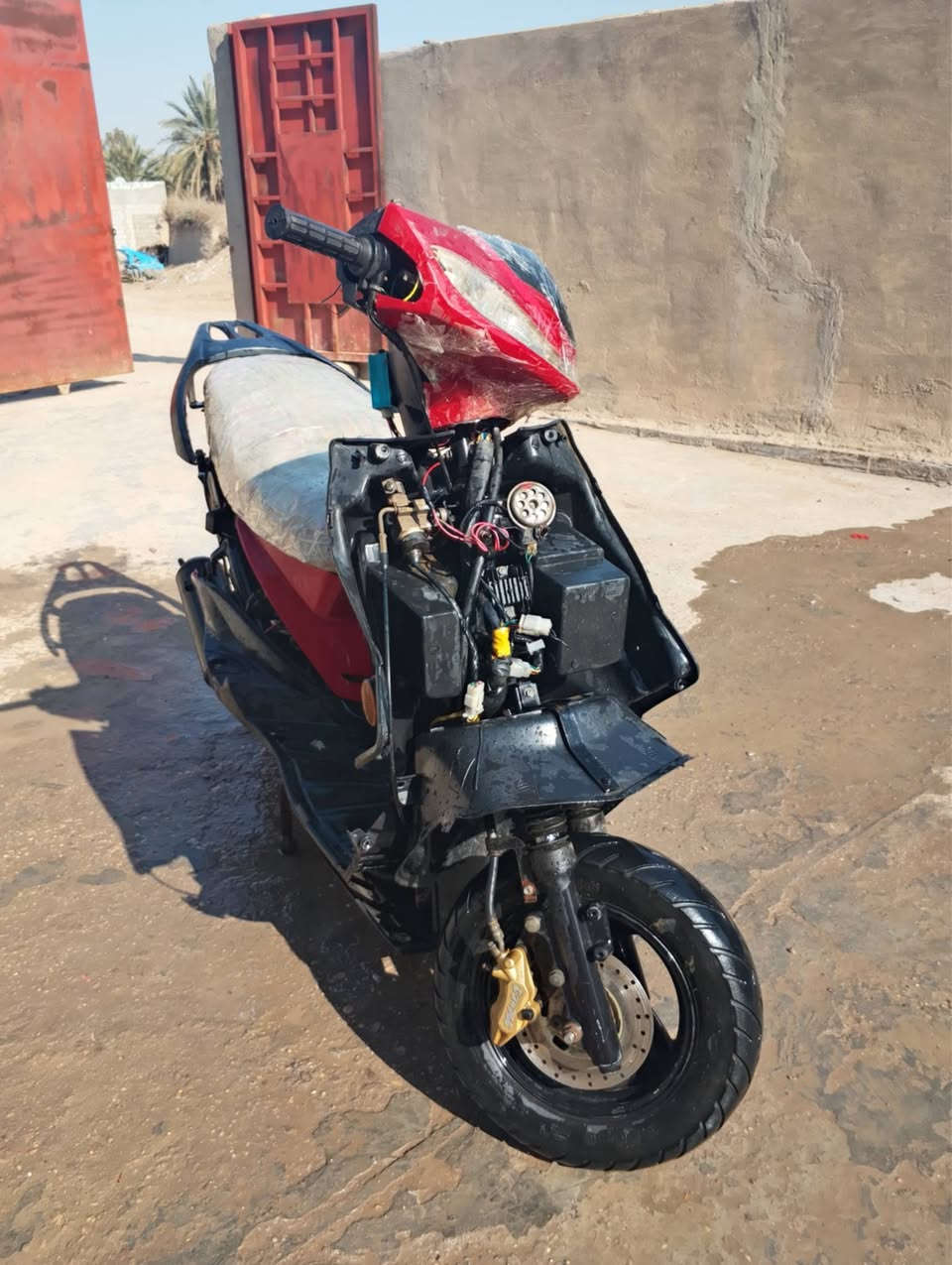 دراجه ثعلب نكره سلف كهرابايات كلاها كامله وشغاله كفرات كامله بس ماشادهن مديل 2021الشراي الرقم الهاتف ***********
