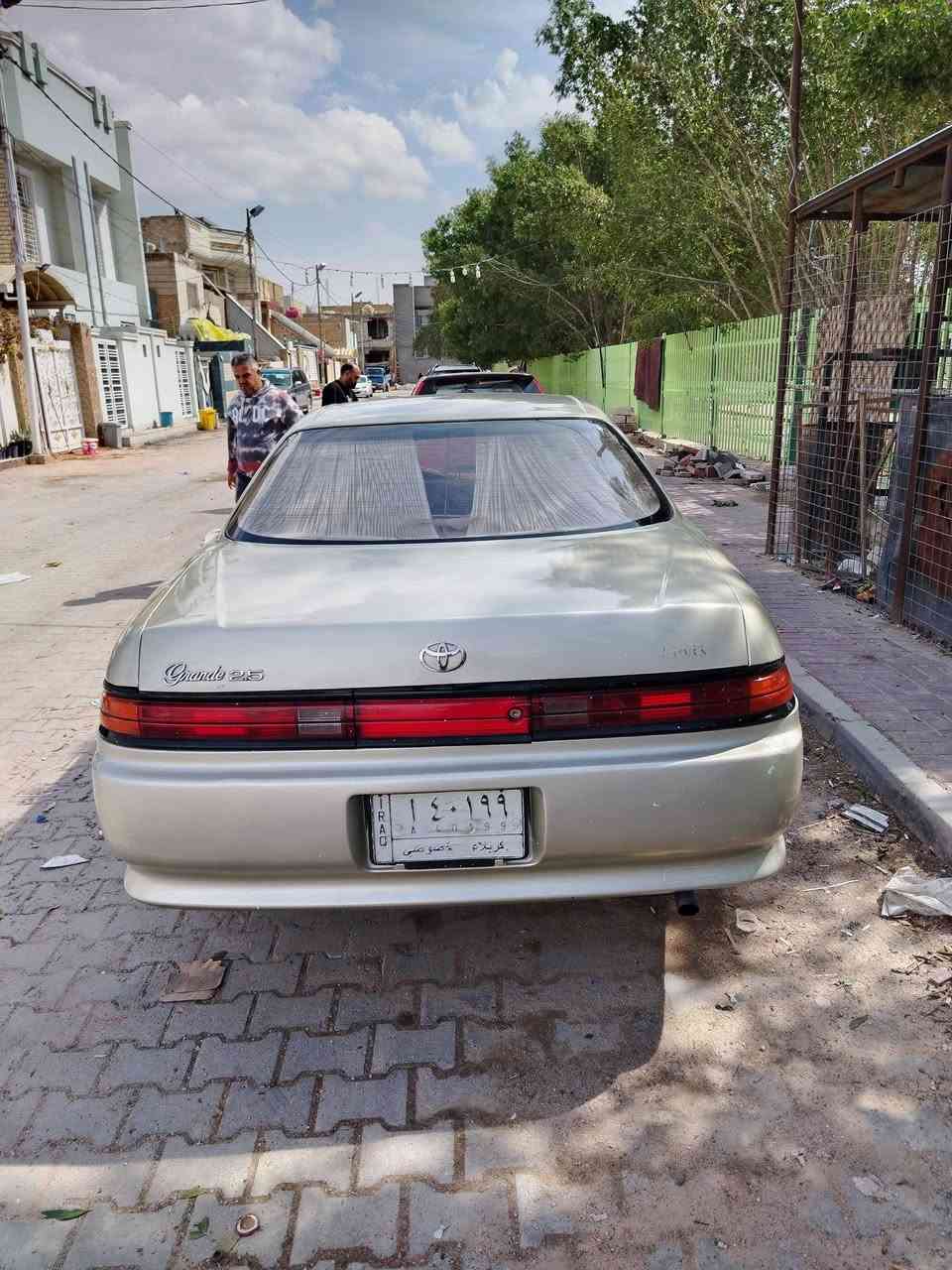 *********** ) مارك موديل 93 جاهزه من حداديه تخم تاير تبريد شغال فقط ضربتها بالشنطه وهذا تصويرها امام العين سعرها 60 ورقه وبيها مجال بسيط حق الجيه المكان النجف الاشرف وهذا رقم التليفون واني بالخدمه الشراي يتصل مضبوط
