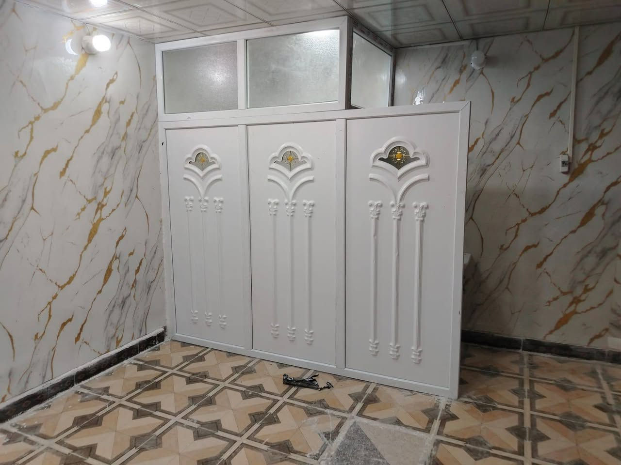 بعونه تعالى.    اكمال قاطع. صحيات   
   علي الذهبي مجمع حطين السكني ***********

