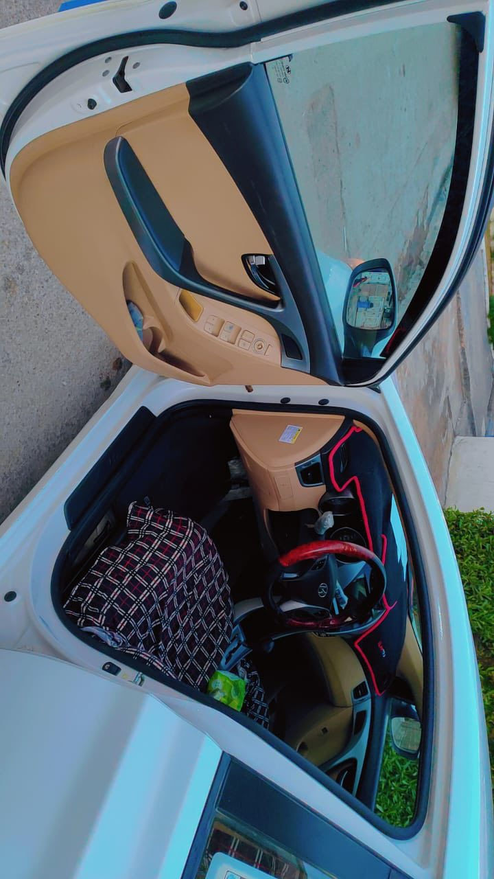 النترا موديل 2014 خليجي ماشية 132 كم فقط دعاميات مبدلة للجمالية
تحكم ستيرن 

كاميرا خلفية 

مري شفط 

محرك 1600  دوش

يدات نيكل

سياره ما بيه قطرة صبغ 

السعر  129 ورقة 

الرقم ***********
