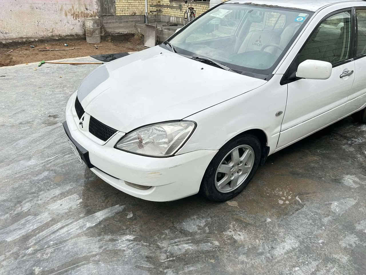 @إشارةام عليكم 
لانسر للبيع  2007 رقم بصره سياره نضيفه 
سعر 65 مكاني بغداد ***********
