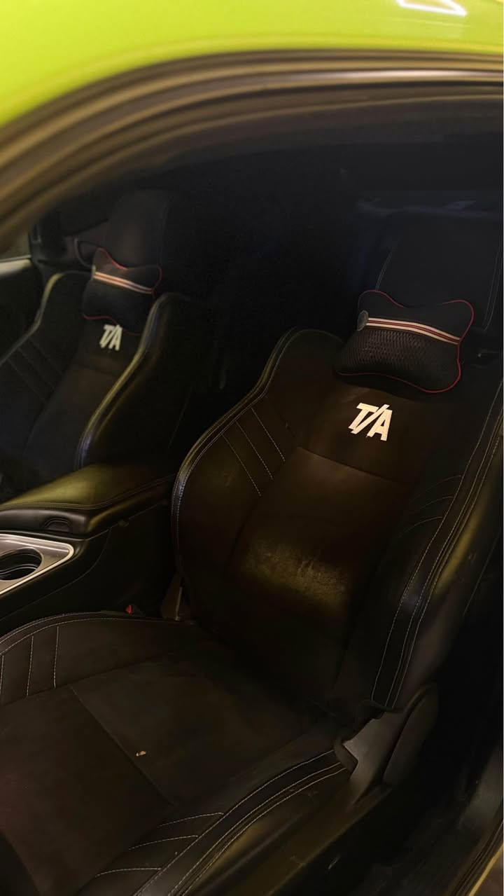 دوج جالنجر  T/A 2022 وارد امريكي مصبوغة حزام تغير لون اخضر اصل لون رمادي فول مواصفات 1/1 مكينه v8 / 6400 
كشنات كنتاره حضن تبريد تدفئة رقم بغداد للاستفسار *********** السعر 170 وبيها مجال البصرة, العراق
