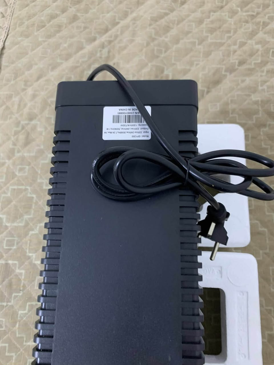 السلام عليكم
يوبي اس اوف لاين UPS 1200VA
مستخدم قليل سعره 60 الف 
يرهم ع pc+بلي+كامرات
ومتوفر توصيل رقمي ***********
