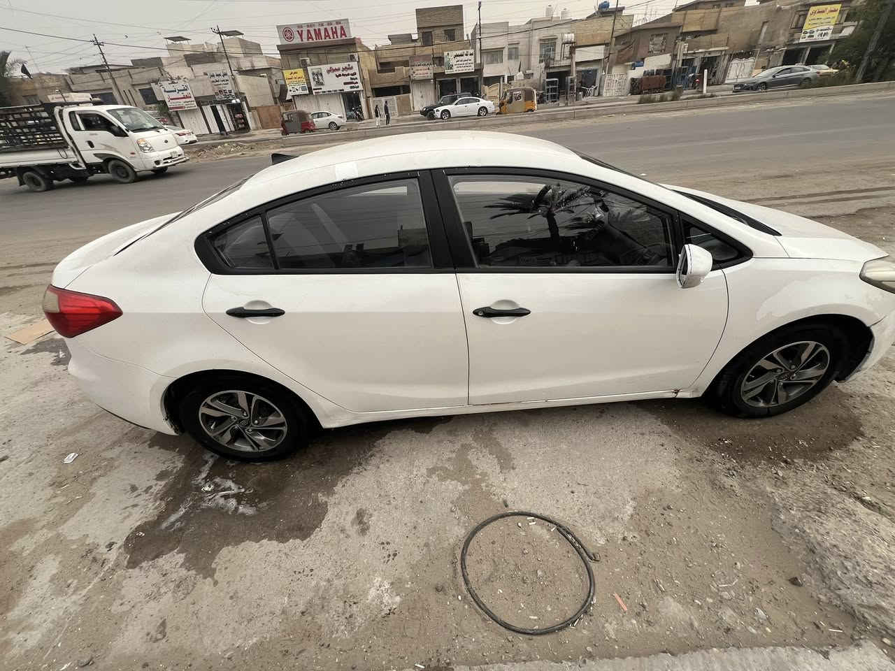 سيراتو ١٥  خليجي ١٦٠٠
بدون حادث
مكينه وكير خير من الله
حداديه حاله ممتازه
تخم تاير جديد
منظومه غاز
بيه صفحة اليمنه مصبوغه 
السعر ١١٢$
المكان الحبيبيه
***********
