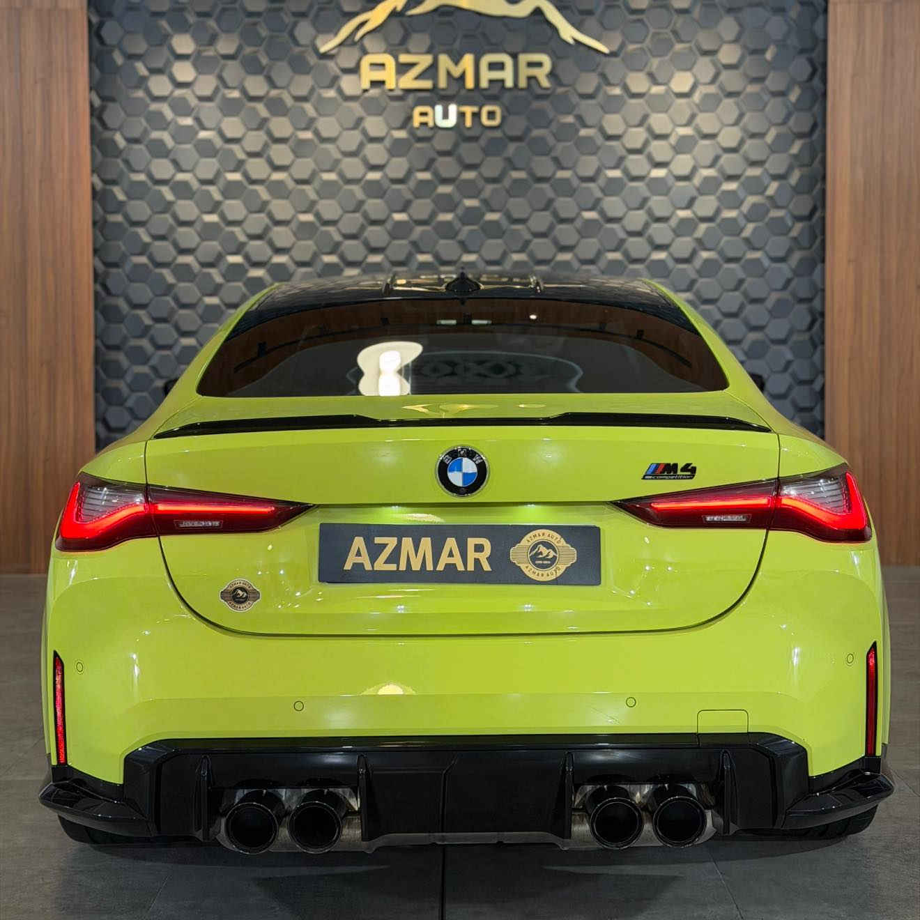 M4 Competition🚀🔥
الوحيدة بكل العراق 1/1
موديل : 2022
ماشية : 20 الف
السيارة ام كوبتشن و فول مواصفات
لون وحيد بالعراق اخضر فصفوري و دواخل ٣ الوان
السيارة مرقم و جاهز
503HP قوة حصانية 🚀🔥
سعر : 850$ ورقة
للاستفسار : ***********
العنوان: السليمانية المعارض الجديدة شركة ازمر اوتو معرض رقم ٣٤
