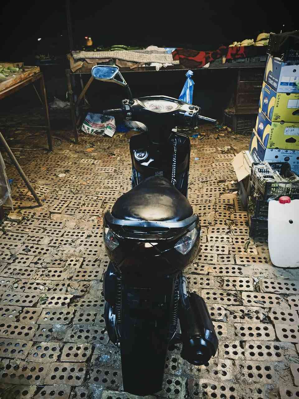 سلام عليكم دراجه ماكس ثعلب 2018 دراجه نضيفه كهربائيه مشروطه نكره سلف سعره 400 هذه رقمي بيه واتساب ***********
