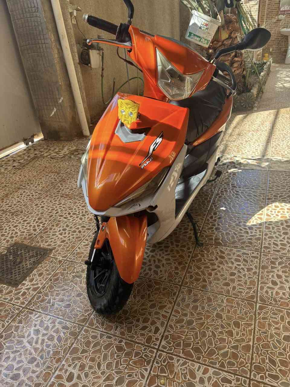 Fs fuji
للبيع دراجة كامله مكمله برغي ممفتوح مكينة بلادية ممفتوحة الدراجة خير من الله ما بيهه اي نقص بيهه كسر شويه بالخشم مال كفر  ووياها اوراق دخول
دراجة بانزين محسن ودهن موتل 
ديالى بعقوبه حي المعلمين
***********
