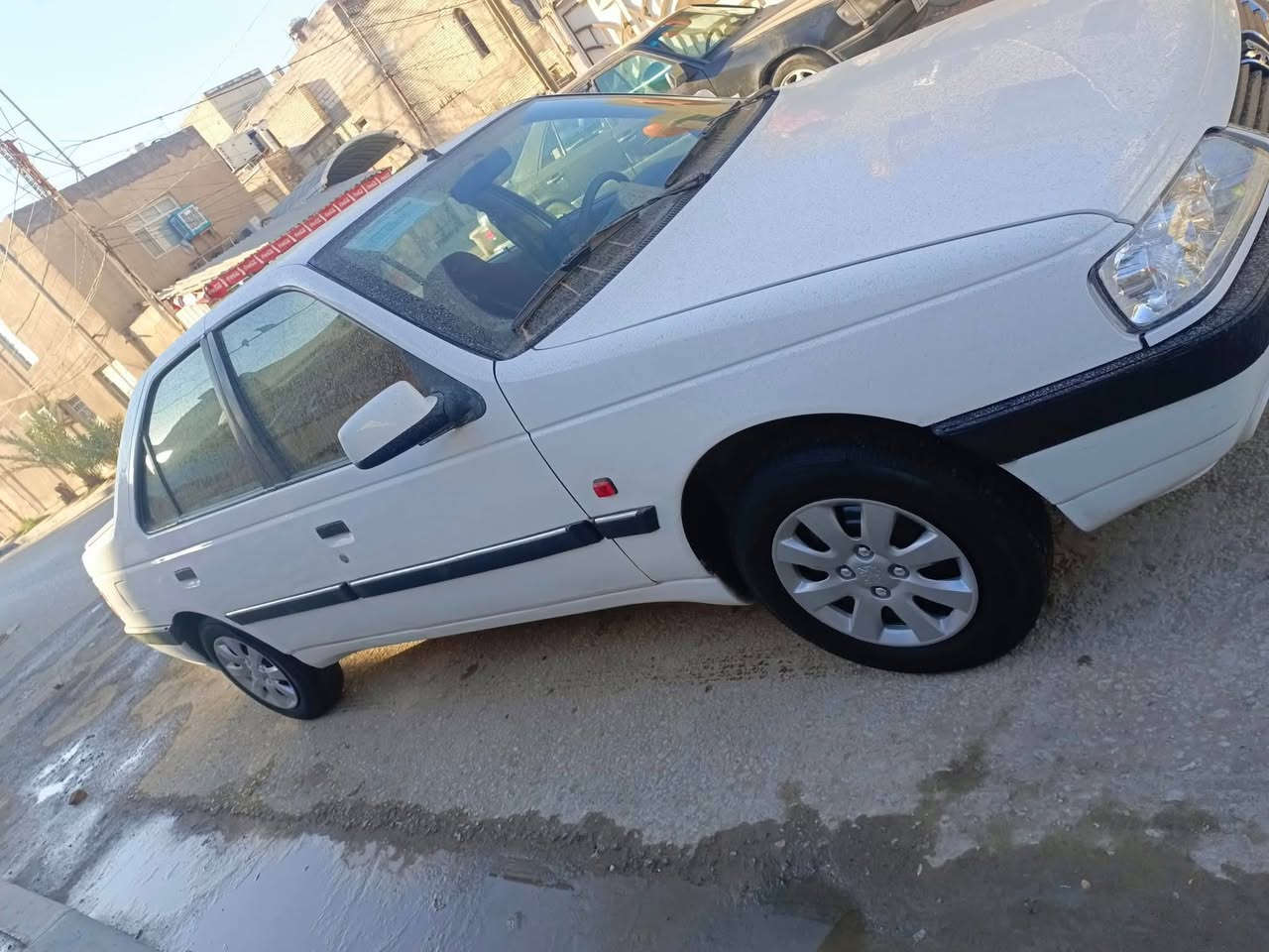 السلام عليكم البيع بيجو 2016 اكد405 رقم انكليزي بسمي سياره جاهزه مكينه كير حداديه تخم تأير سياره بيه باب صبغ بدون تبديل الباقي مكفوله السعر 53وبيه مجال الطيبين الهاتف *********** مكاني نجف سياره احله من صور
