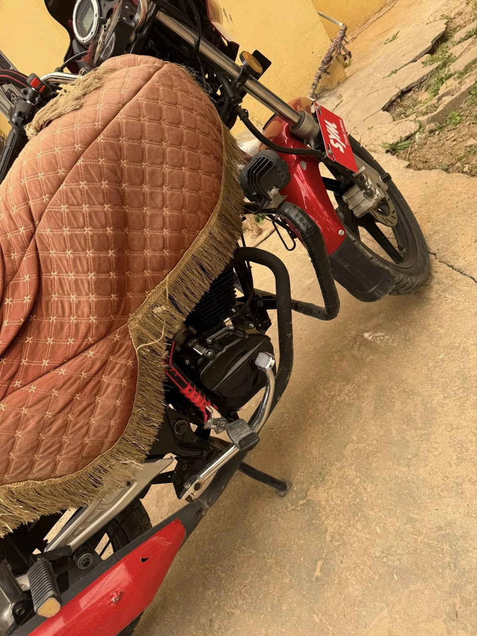 السلام عليكم من رخصه الادمن المحترم متاح دراجه سايم للبيع موديل ٢٥نضافه فول مكفوله من الدعاميه للدعاميه كير ومحرك خير من الله استخدامه شخصي مكاني العبيدي سعره مليون و ٤٠٠الف وللعم الفرشه مو وياهه


**إذا كنت صاحب هذا الإعلان وتريد حذفه لأي سبب، رجاءا أرسل رسالة إلى الدعم الفني**