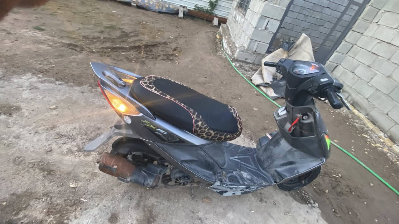 سلام عليكم ورحمة الله شباب هاي دراجه سايم للبيع لسعر ٢٢٥ وبيه مجال هاذه رقمي***********
