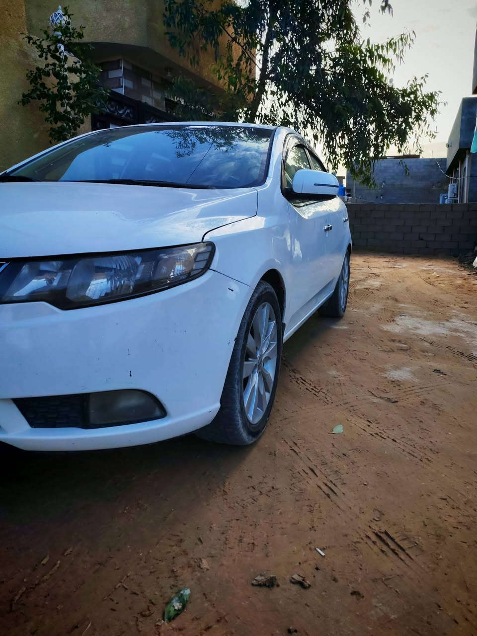 سلام عليكم
للبيع

سيراتو 2012 فول مواصفات 1/1 

بصمه 

فتحة

تحكم ستيرن جهتين

كشنات جلد 

تبريد لمس

كير 6نمر

حساس خلفي

بصمة تشغيل +بصمة أبواب 

5ويل كب بلادي 

يدات نيكل بلديات

أي بي اس 

4وياله دسك 

كفاله عامه فقط هلال جاملغ السياق رش بدون معجون موظع بالصور قبل وبعد الرش بارد قليل الباقي كفاله جاهزه من كير ومحرك تخم تاير تبريد  رقم كربلاء دولي بأسمي هزه ورقم جديد تحويل مباشر السعر 112مع المجال ***********
