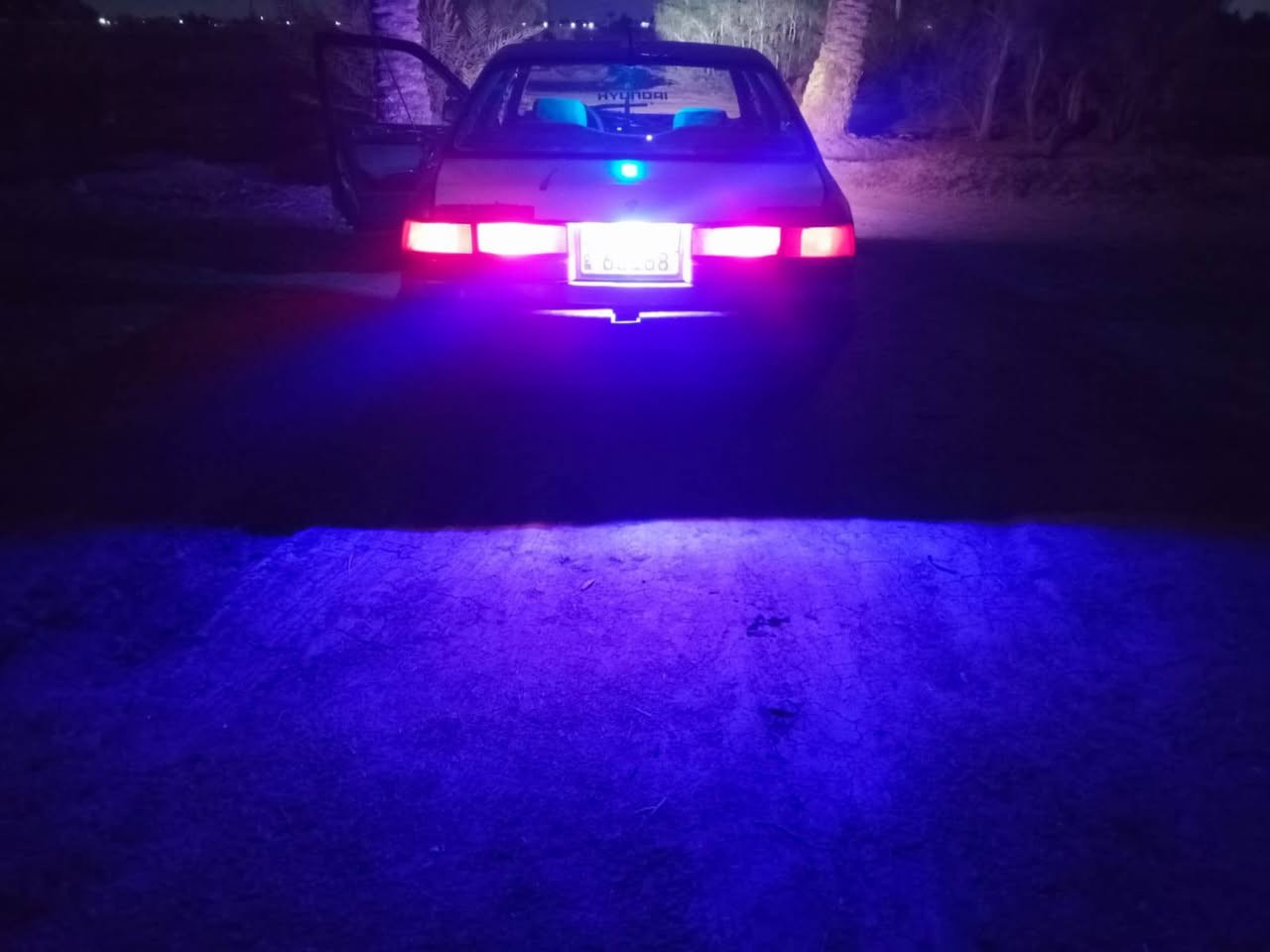 السلام عليكم سوناتا وان  موديل 92 سياره بلاديه فقط بها جراد سياره محرك وكير وتخم تاير كهربائيات كلها شغاله سنويه لل 30 رقم انبار بسمي ترايك 180 تحويل مباشر مكاني بغداد الرضوانيه قطاع زراعي  السعر 23 وبيها مجال رقم *********** بي واتساب وافق مدير الكروب
