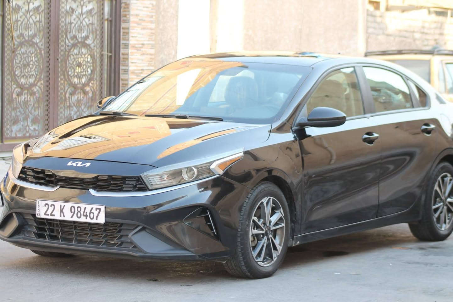 السلام عليكم فورتي ٢٠٢٢ محرك ٢٠٠٠ دووش ماشيه ٥٠  الف ميل رقم اربيل حجر بيئه بلادي
حادث جاملغ بارد . دوسه بالعراق صبغ . كم نقطه حالوب  سياره لبيل واحد بدون صبغ
المواصفات شاشه كامره. تحكم استرين . انظمه سرعه الايت زنون .ويل كب السعر ١٤٠ بيه مجال
***********
....*********** واتساب بغداد, العراق
