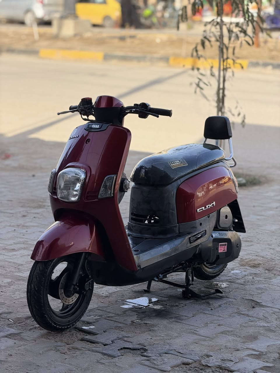 سلام عليكم ماكس بوليس للبيع موديل 2010دراجه جديده مكينه مامفتوحه ختم واحد ويه المكينه دراجه نوزل حلوه وناعمه السعر900 وبيها مجال مامتواجد عل النت اتصل وبيك خير ودلل***********
