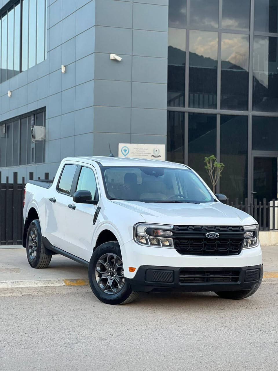 فورد مافريك XLT2024 بەس بونیت بویاغ بی ناوگرتن نمونە لە جوانی تەنها 8هەزار رۆشتووە هەموو گیانی بەشەرت زمارەکاتی نەشکاوە سحر160گەڵاو مجال***********
*********** رانية, السليمانية
