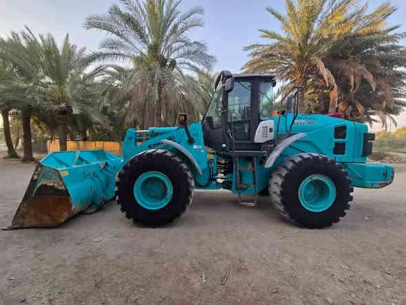 السلام عليكم ،شفل كاوسكي Z7 دخول جديد حجم80 للبيع فقط  موديل 2017  KCM محرك كمنز لون مميز بلاد كفاله عام بحالة الوكاله تبريد تدفئه  كير 5 نمر كشن جوبلس كاميرا بلاد بدون ادبلو. للاستفسار ***********بابل الحمزه الغربي  .
