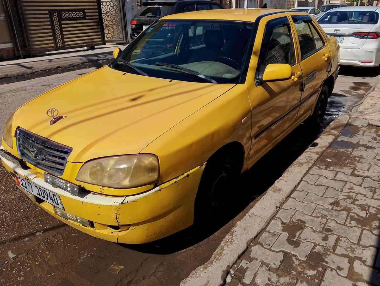 السلام عليكم شيري كوين موديل ٢٠١٠ محورة كير ومكينة اوتوماتيك صدر جديد سيارة بلادية بيهة طخة بسيطة ورة موضحة بالصور كاعية وكشنات جلد  سنوية لل ٣٠ هيئة وغرامات مصفرة تريدلهة ترتيبات بسيطة مكانهة بغداد الدورة 
السعر ٣٢ وبيهة مجال تحويل ثاني يوم 
الرقم ***********
