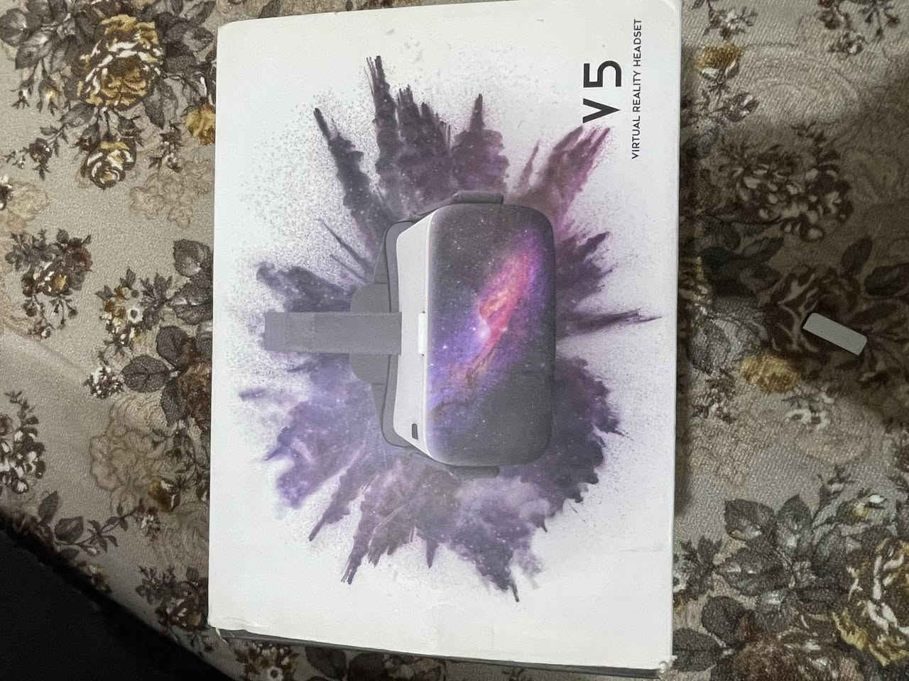 السلام عليكم نظاره vr تحط موبايلك وتستمتع 
سعر 15 مكاني فلوجه سعر ثابت


**إذا كنت صاحب هذا الإعلان وتريد حذفه لأي سبب، رجاءا أرسل رسالة إلى الدعم الفني**