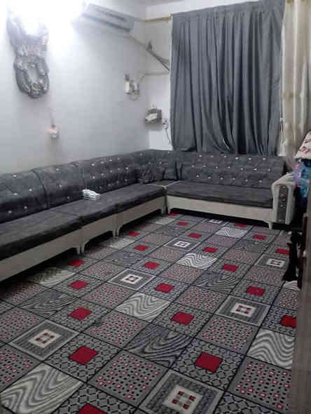 ممكن بيع الدار على المبادره 

دار للبيع طابو صرف بناء نظيف  مساحه ١٠٠ متر 🏠

الموقع / حي المهندسين قرب المجمعات الطبيه 
البناء طابق واحد حديث  
مساحه محتويات الدار /غرفه نوم /مجمع صحي عدد ١ /استقبال واسع وكليدور وموزع /مطبخ  
 
المساحه / ١٠٠  متر 🏘️
واجهه/الدار 🏠٥ متر 
النزال /20
جنس العقار/ طابو صرف  باسم شخص واحد تحويل مباشر باسم المشتري 

شارع ١٠ متر 

مبلغ البيع  110  مليونً بيه مجال بسيط 

للاستفسار اكثر الاتصال على الارقام ادناه او مراسلة الصفحه
________________

⭕️لمن يرغب  بيع عقار او شراء مراسله او الاتصال
⭕️عروض تجاريه
⭕️عروض دور حديثه
⭕️قطع اراضي -
⭕️استثمار عقاري
_____________
🏡🏡للاستفسار مراجعة مكتب سجاد  سامي  قسم العقار 🏡🏡
🌎الكائن حي الحسين قرب حلويات لبنان 
***********
*********** سجادواتساب
