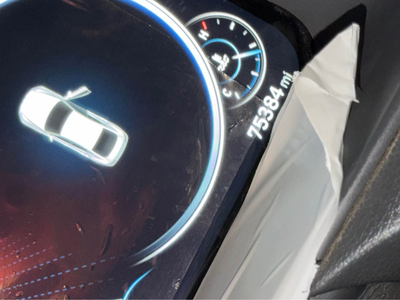 سوناتا فول موصفات عده بنرامه 
موديل ٢٠٢٠
سعر مناسب  ١٤٢ بي مجال بسيط جداً 
مكان سياره ديوانيه رقم سياره بغداد بسمي مدور ثاني يوم 
جهازه السياره حادثها ثلاث قطع سونار موحود ماشيه ٧٥ 
*********** آفاق, القادسية
