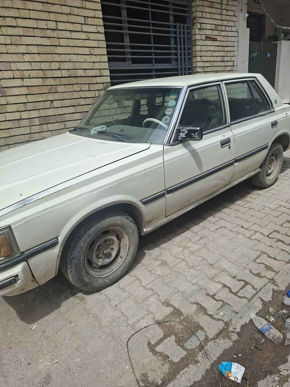 سوبر موديل ١٩٨٢
بلادي محرك نظيف وكير نظيف تبريد شغال  رقم انكليزي هزه كامله وسنويه لحد سنه ٢٠٣١  تحويل ثاني يوم 
السعر ٥٢ بيها مجال 
***********
