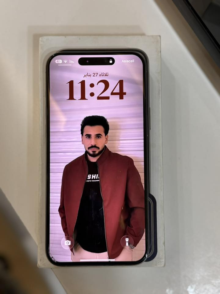 السلام عليكم
15برو ماكس
الجهاز مكفووول من كلشي
بصمة الوجة شغالة
عربي شرق اوسط 
ملحقات كاملة
ذاكره 256
بطاريه 83
سعر 950 وبي مجال 
 الشراي يتصل ***********
